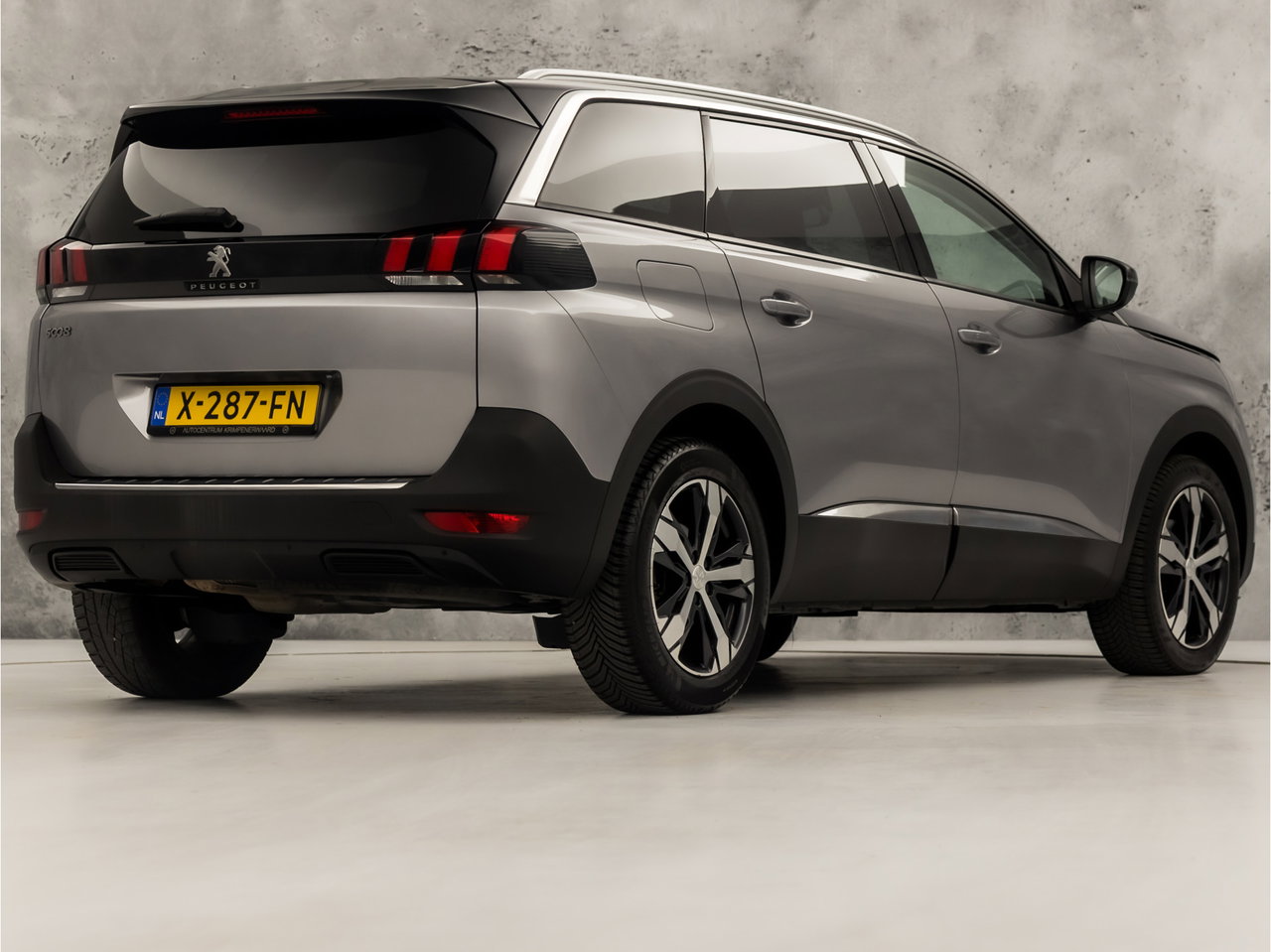 Peugeot 5008