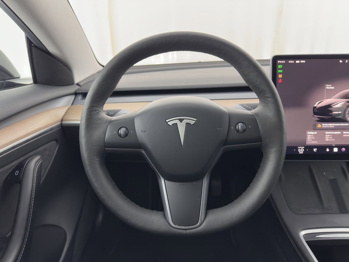 Tesla Model 3 Standard RWD Plus 60 kWh [3-Fase-11kW] (INCL-BTW) Aut. *PANO | AUTOPILOT | LEATHER | KEYLESS | FULL-LED | MEMORY-PACK | TOPVIEW | DAB | CARPLAY | DIGI-COCKPIT | LANE-ASSIST | HEATED- COMFORTSEATS | 19"ALU*