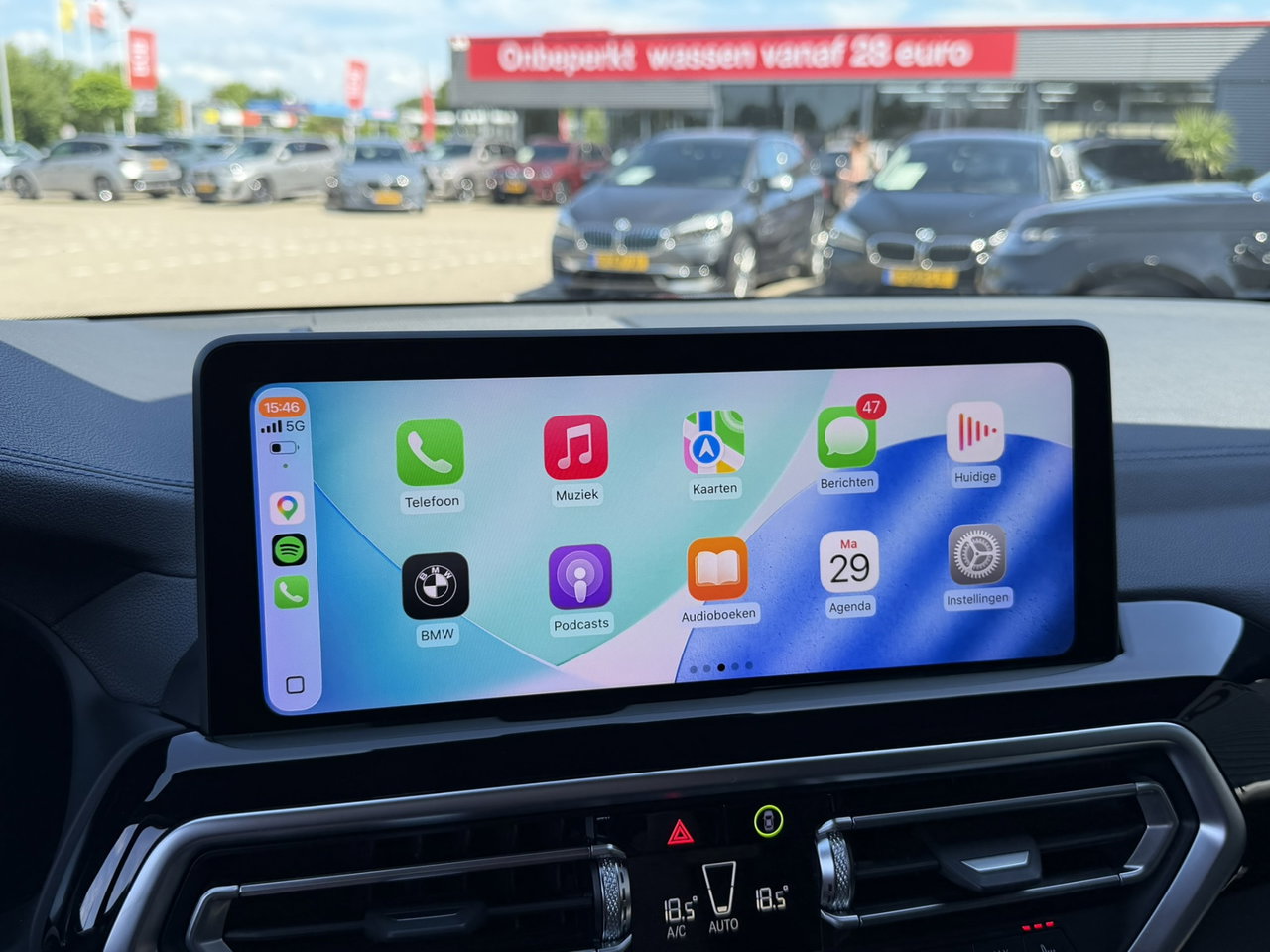 BMW iX3
