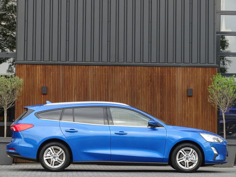 Ford FOCUS Wagon 1.0 101PK EcoBoost Tr Ed. / luxe pakket / LED *NAP*