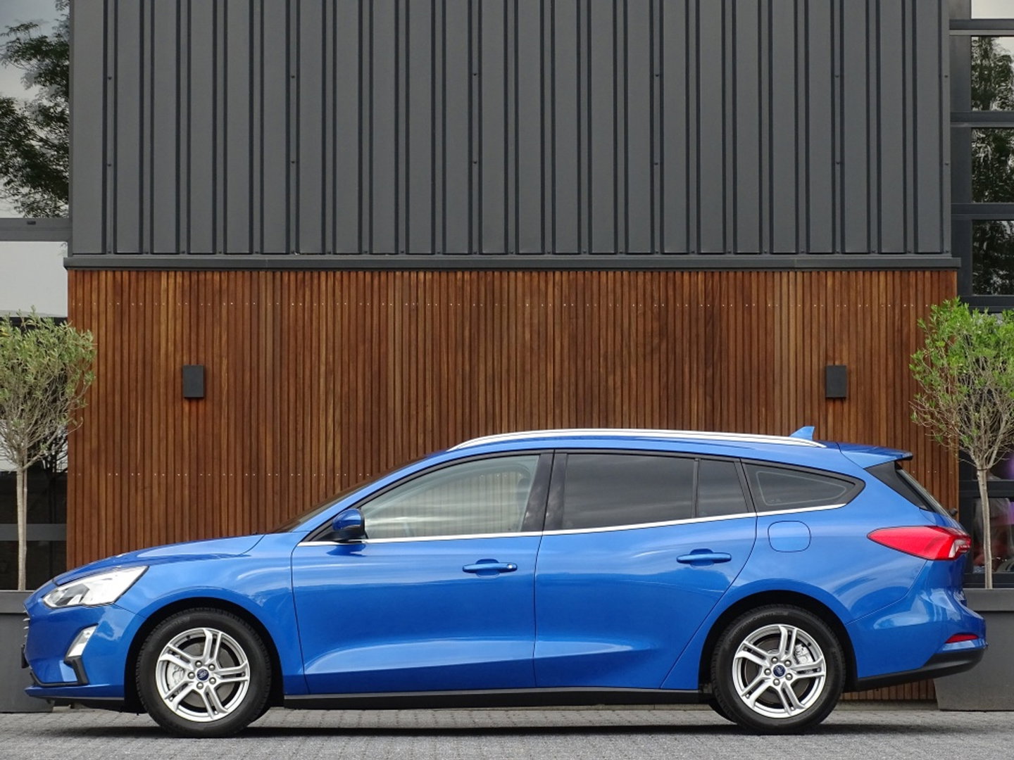 Ford FOCUS Wagon 1.0 101PK EcoBoost Tr Ed. / luxe pakket / LED *NAP*