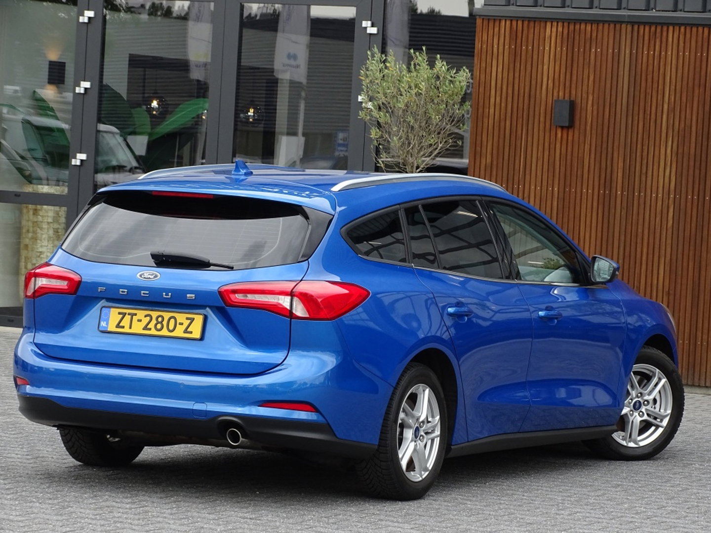 Ford FOCUS Wagon 1.0 101PK EcoBoost Tr Ed. / luxe pakket / LED *NAP*