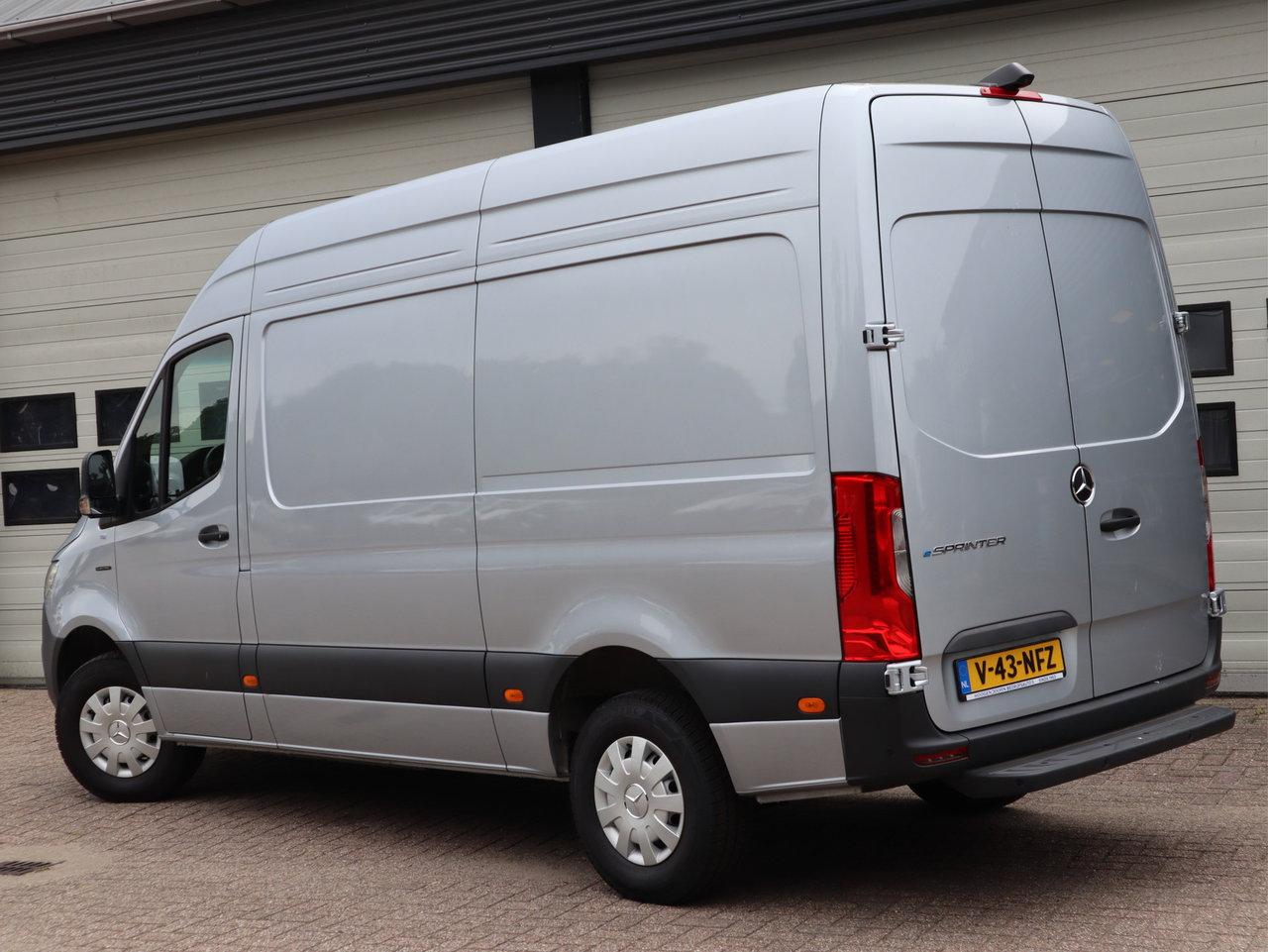 Mercedes-Benz eSprinter