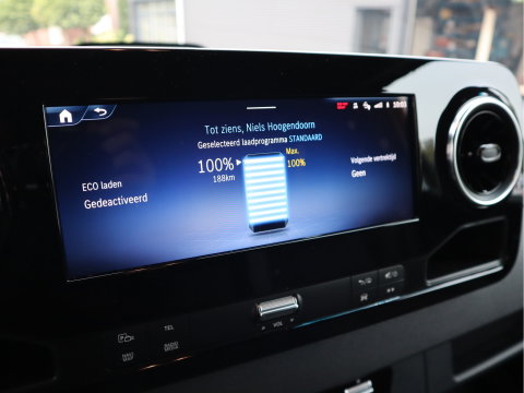Mercedes-Benz eSprinter 314 L2H2 Accu 56 kWh RWD WLPT 181 km - New Model - Snel laden - LED - Vol Opties