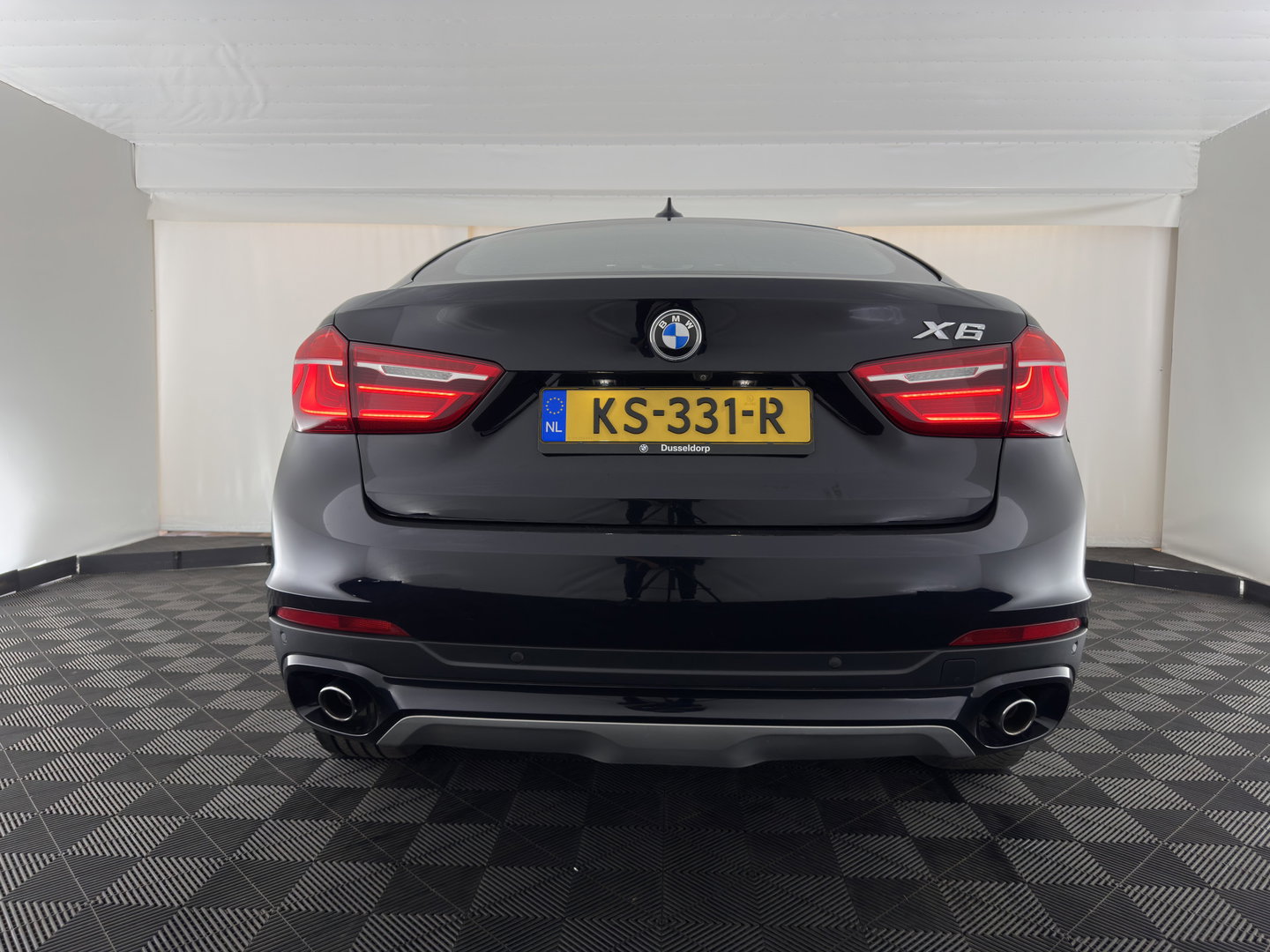 BMW X6 xDrive30d High Executive Aut. *PANO | HEAD-UP | LEATHER | FULL-LED | HIFI-SOUND | BLINDSPOT | MEMORY-PACK | DIGI-COCKPIT | HEATED-COMFORTSEATS | NAVI-FULLMAP | AMBIENT-LIGHT | CRUISE | TOWBAR | 19"ALU*
