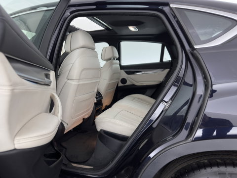 BMW X6 xDrive30d High Executive Aut. *PANO | HEAD-UP | LEATHER | FULL-LED | HIFI-SOUND | BLINDSPOT | MEMORY-PACK | DIGI-COCKPIT | HEATED-COMFORTSEATS | NAVI-FULLMAP | AMBIENT-LIGHT | CRUISE | TOWBAR | 19"ALU*