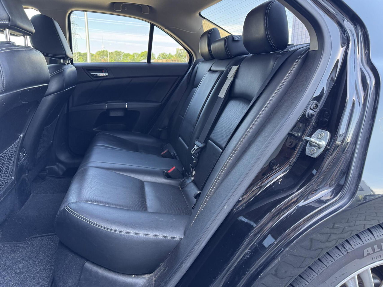 Suzuki Kizashi