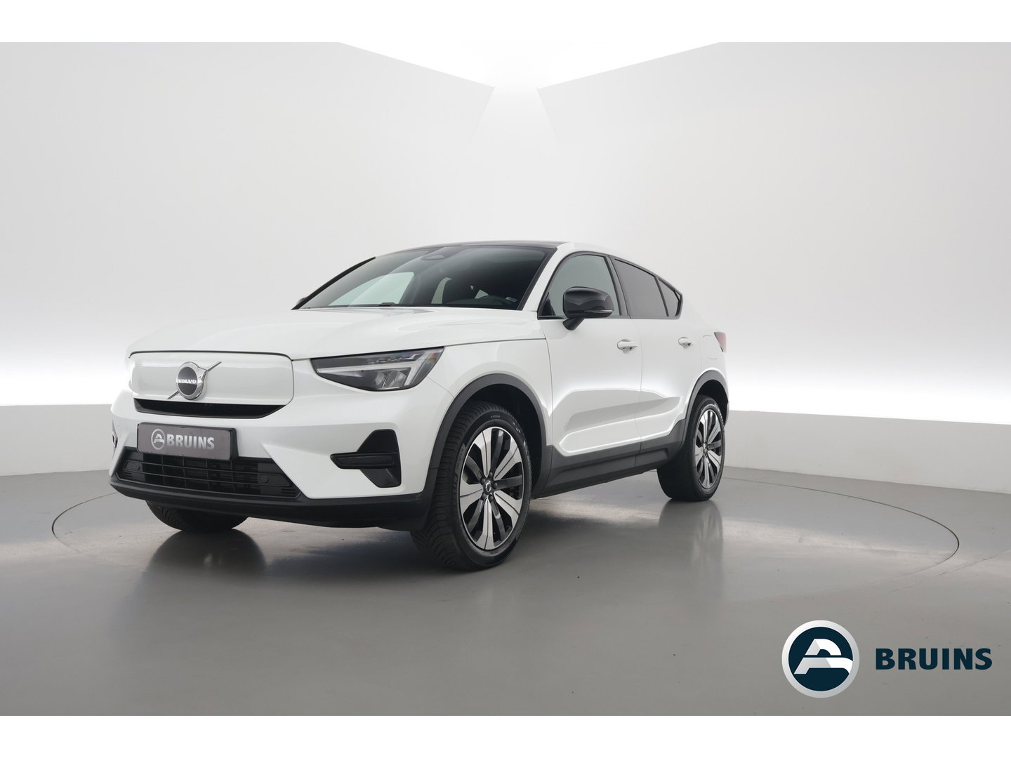 Volvo C40 Single Motor Plus 69 kWh | SOH 95.1 | Warmtepomp | Pano-dak | Stoel- + stuurverwarming | Google | Adap. Cruise | Dodehoek (Blis) |