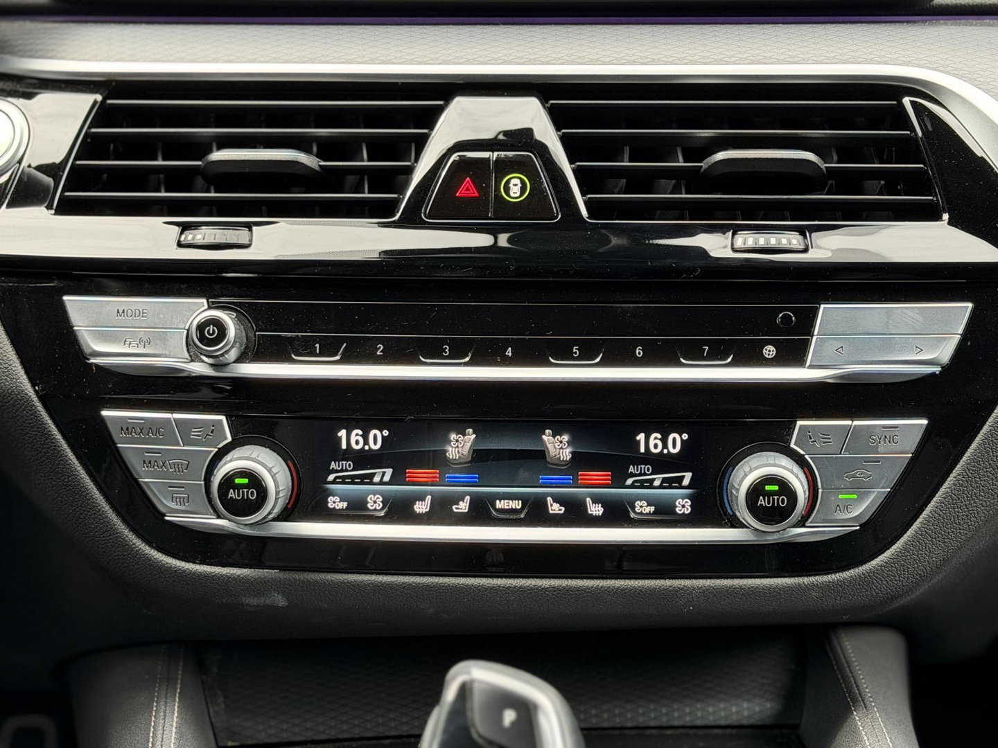 BMW 5 Serie Touring 530e xDrive High Ex. M-Sport |FULL|Pano|Nappa|Ventilatie|4W steering|CoPilot|H/K|Laser|Trekhaak