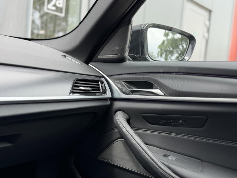BMW 5 Serie Touring 530e xDrive High Ex. M-Sport |FULL|Pano|Nappa|Ventilatie|4W steering|CoPilot|H/K|Laser|Trekhaak