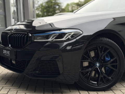 BMW 5 Serie Touring 530e xDrive High Ex. M-Sport |FULL|Pano|Nappa|Ventilatie|4W steering|CoPilot|H/K|Laser|Trekhaak