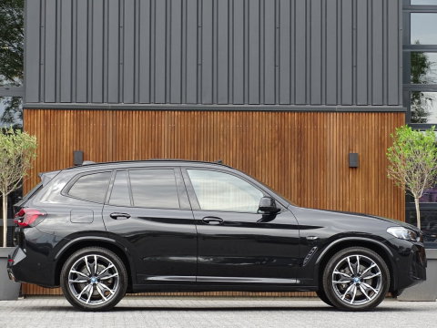 BMW X3 30e 292PK X-Drive M-Sport / Laser / Pano / Harman Kardon / 2022