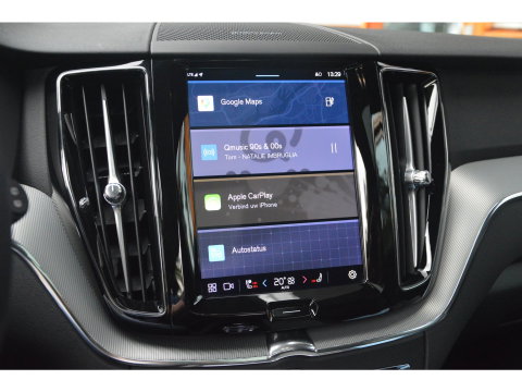 Volvo XC60 T8 Hybride AWD Ultra Black Edition | Head-Up Display | Harman/Kardon | Panoramdak | 360 Camera |