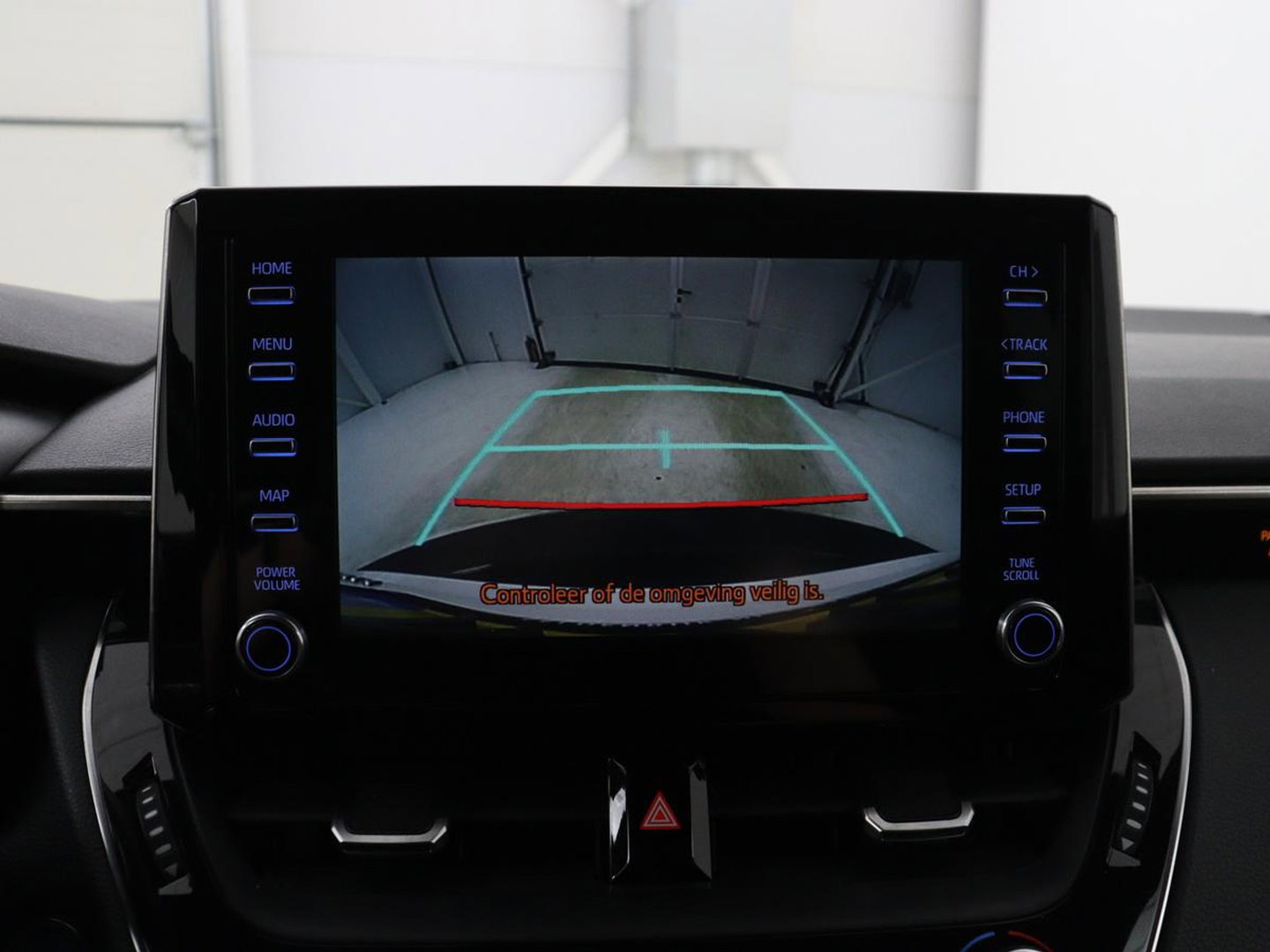Toyota Corolla 2.0 Hybrid First Edition | Stoel & stuurverwarming | Navigatie | Carplay | Adaptive cruise | Full LED | Camera | Climate control | Bluetooth