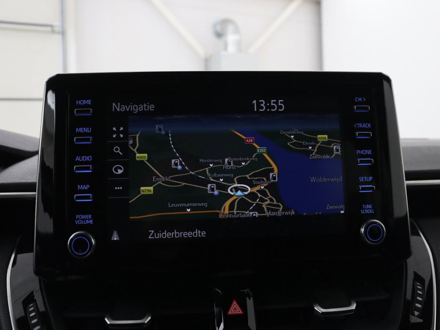 Toyota Corolla 2.0 Hybrid First Edition | Stoel & stuurverwarming | Navigatie | Carplay | Adaptive cruise | Full LED | Camera | Climate control | Bluetooth