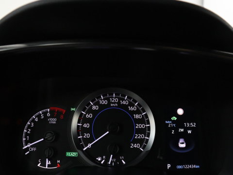 Toyota Corolla 2.0 Hybrid First Edition | Stoel & stuurverwarming | Navigatie | Carplay | Adaptive cruise | Full LED | Camera | Climate control | Bluetooth