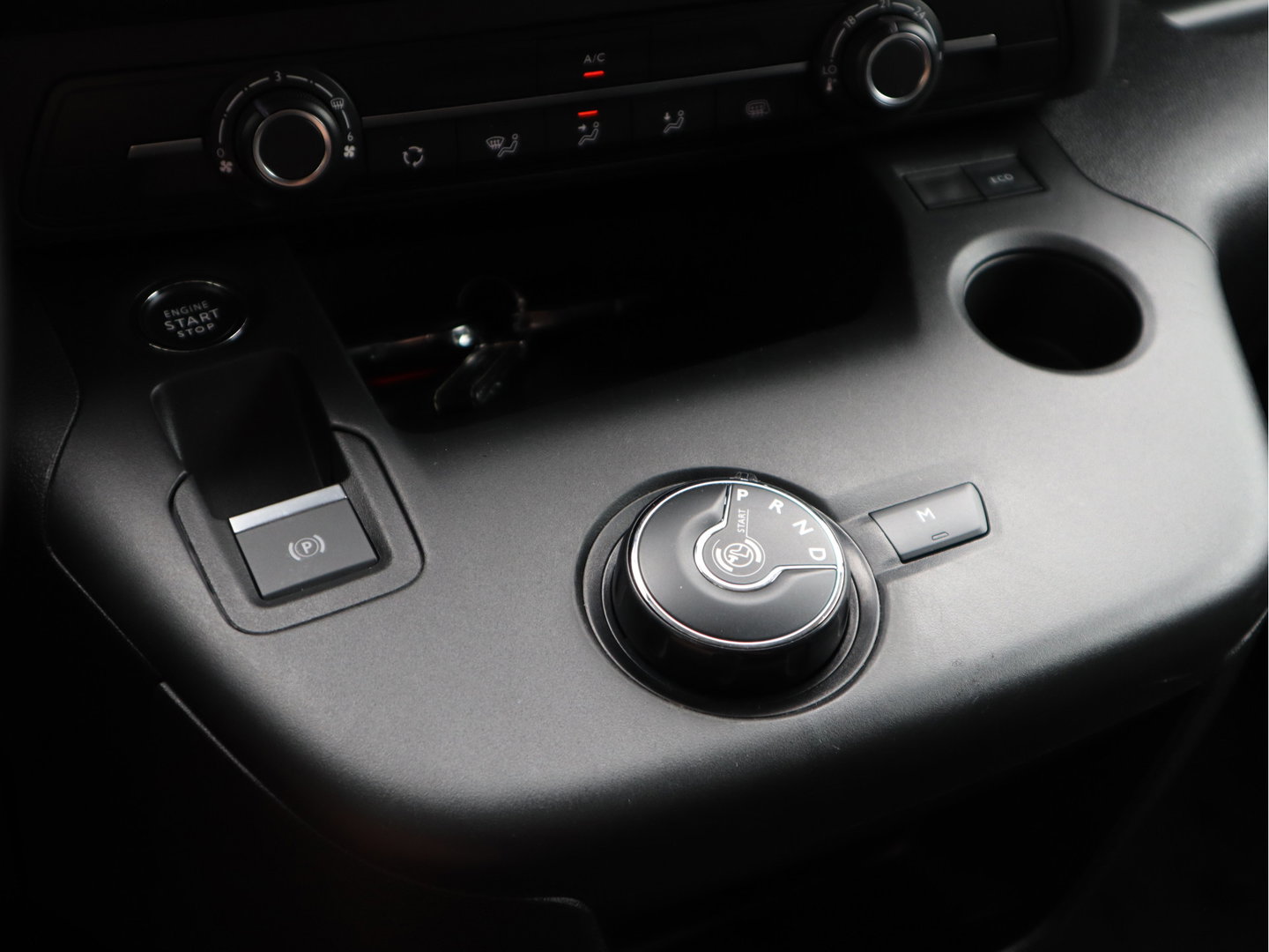 Opel Combo 1.5D 131pk Automaat Euro 6 - Apple - Cruise - Airco