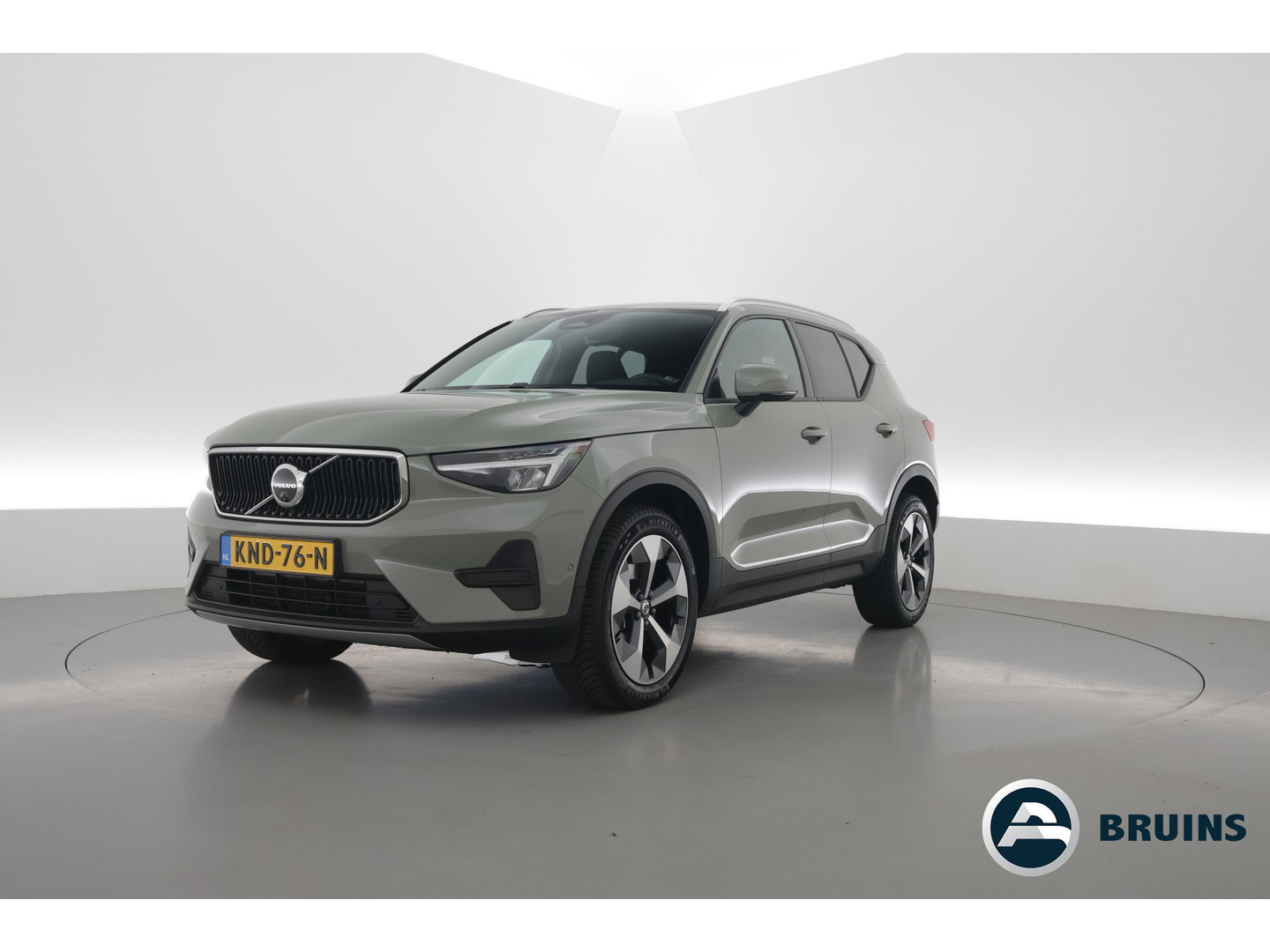 Volvo XC40 2.0 B3 Core | 360 camera | Stoelverwarming | Stuurverwarming | ACC | Blis |