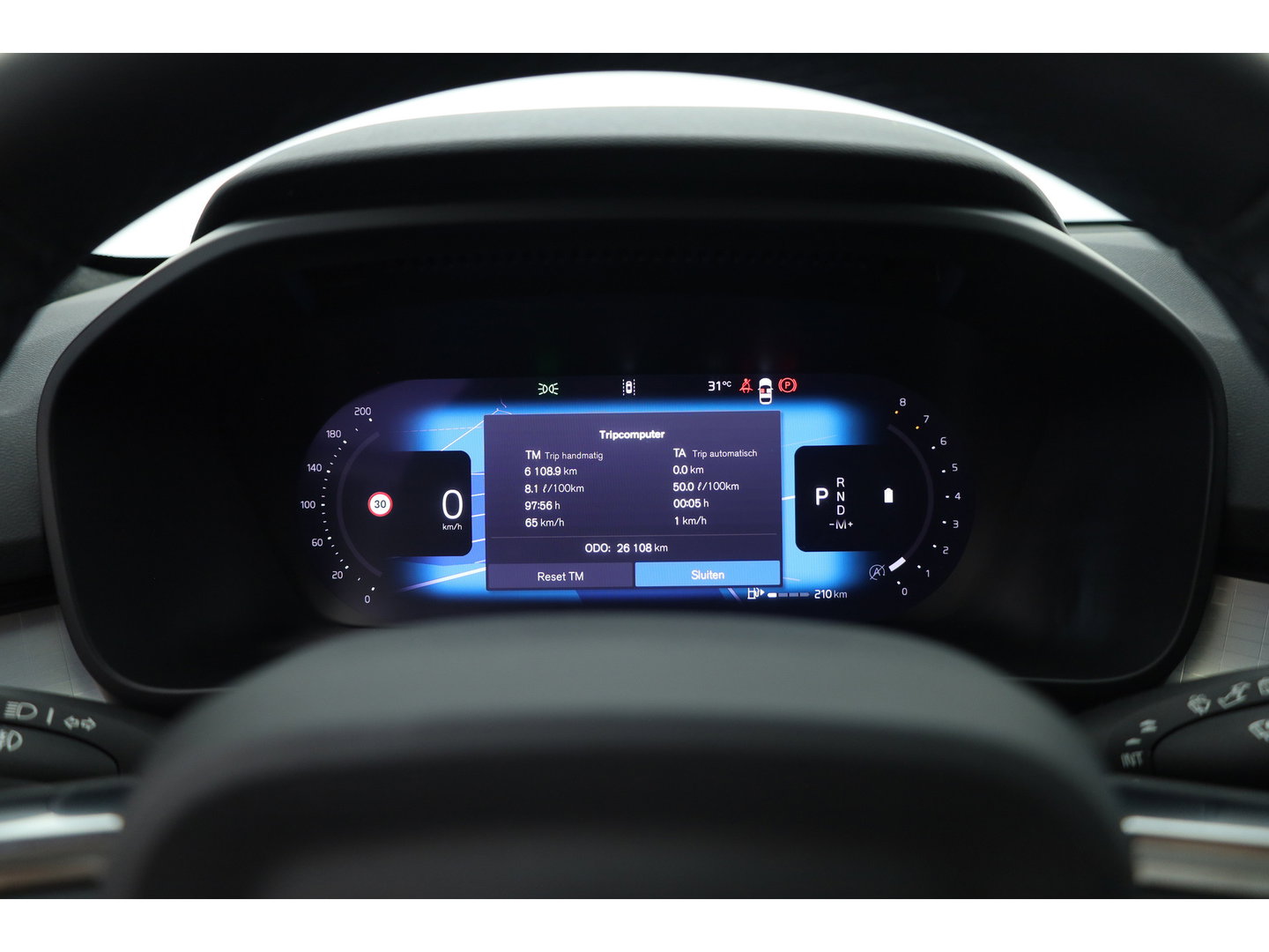 Volvo XC40 2.0 B3 Core | 360 camera | Stoelverwarming | Stuurverwarming | ACC | Blis |