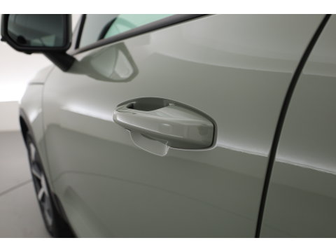 Volvo XC40 2.0 B3 Core | 360 camera | Stoelverwarming | Stuurverwarming | ACC | Blis |