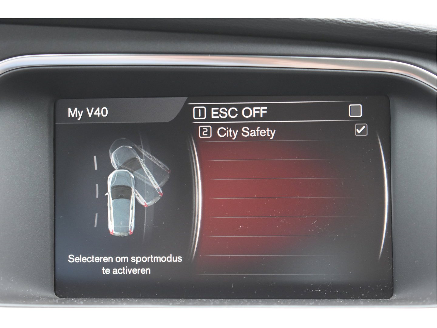 Volvo V40 1.5 T2 Polar+ | NL-Auto | Historie | Standkachel | Stoelverwarming | Nav | Sfeerverl. | Full LED | Zeer netjes