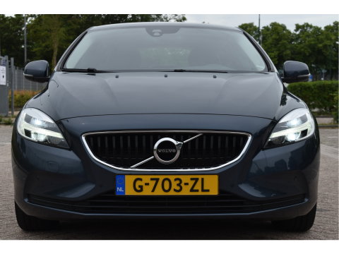 Volvo V40 1.5 T2 Polar+ | NL-Auto | Historie | Standkachel | Stoelverwarming | Nav | Sfeerverl. | Full LED | Zeer netjes