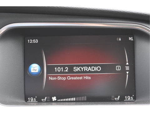 Volvo V40 1.5 T2 Polar+ | NL-Auto | Historie | Standkachel | Stoelverwarming | Nav | Sfeerverl. | Full LED | Zeer netjes