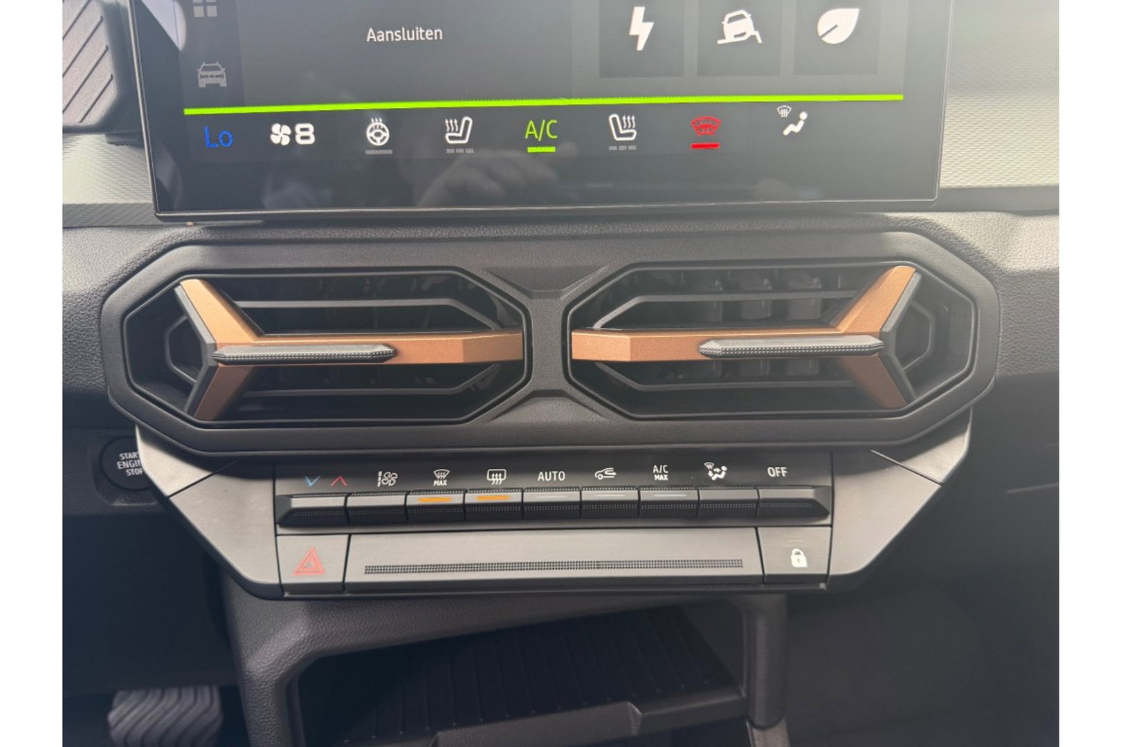 Dacia Duster 1.6 HYB 140 EXTREME AIRCO LMV NAVI PDC360GR WINTERPACK