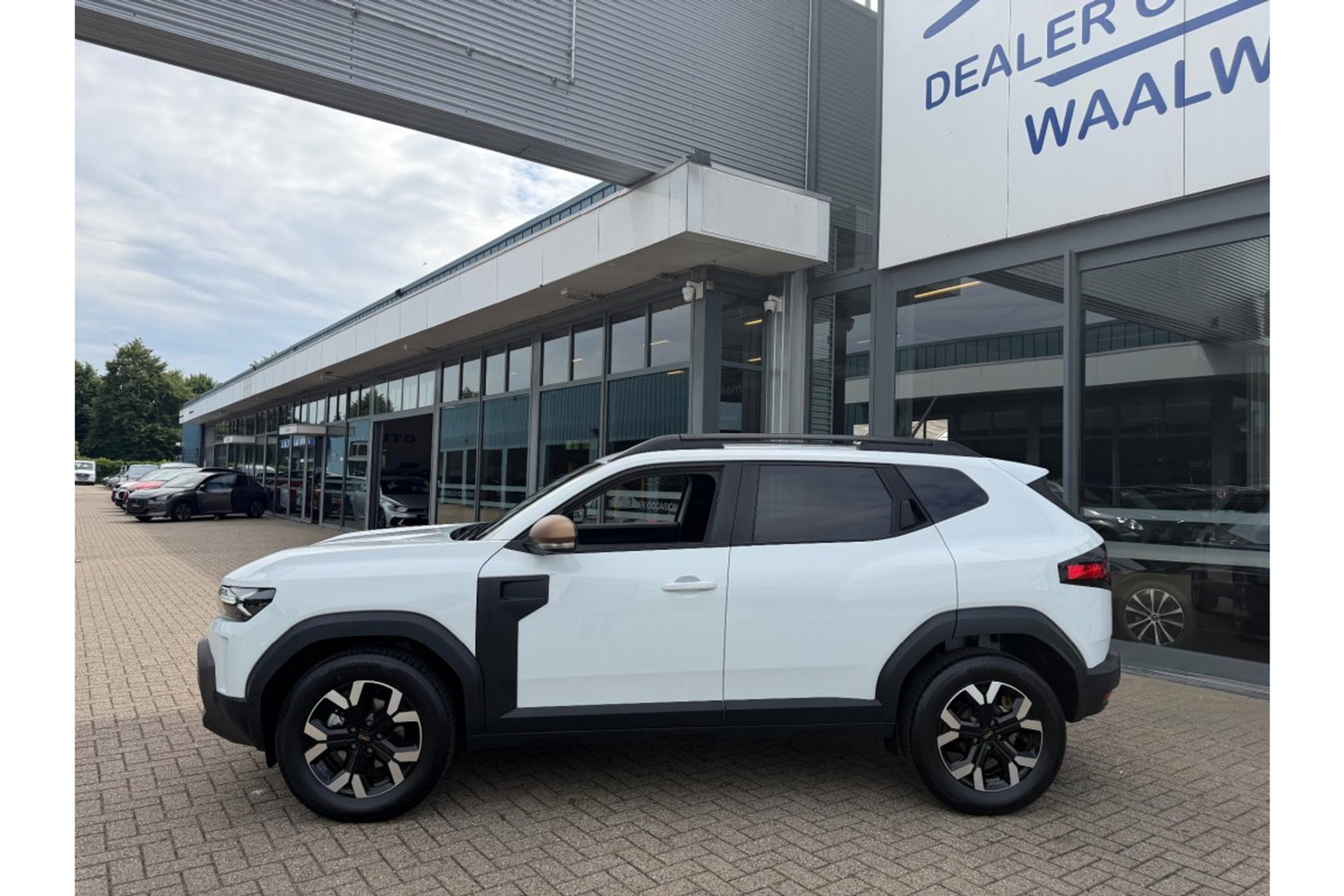 Dacia Duster 1.6 HYB 140 EXTREME AIRCO LMV NAVI PDC360GR WINTERPACK