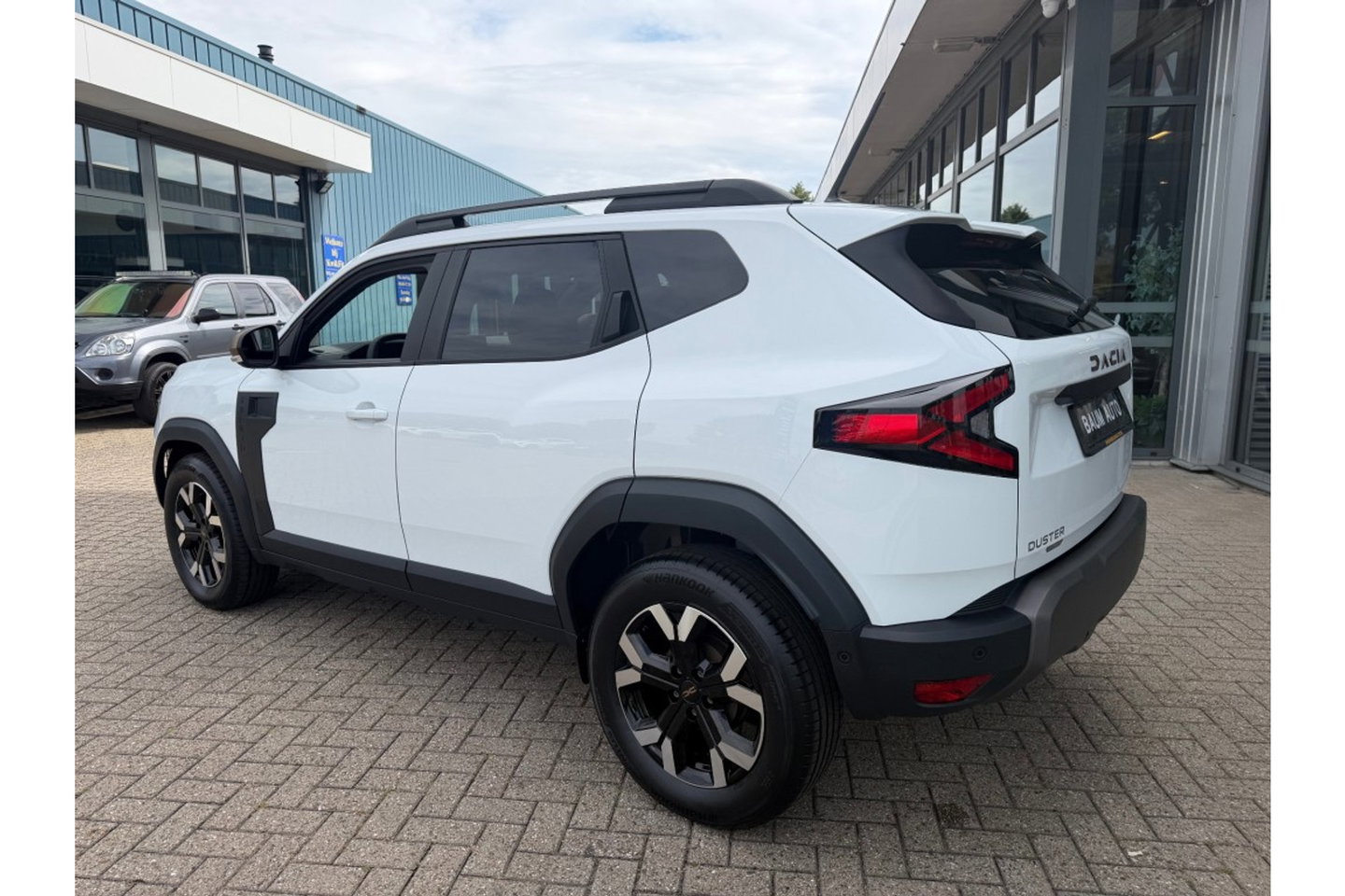Dacia Duster 1.6 HYB 140 EXTREME AIRCO LMV NAVI PDC360GR WINTERPACK