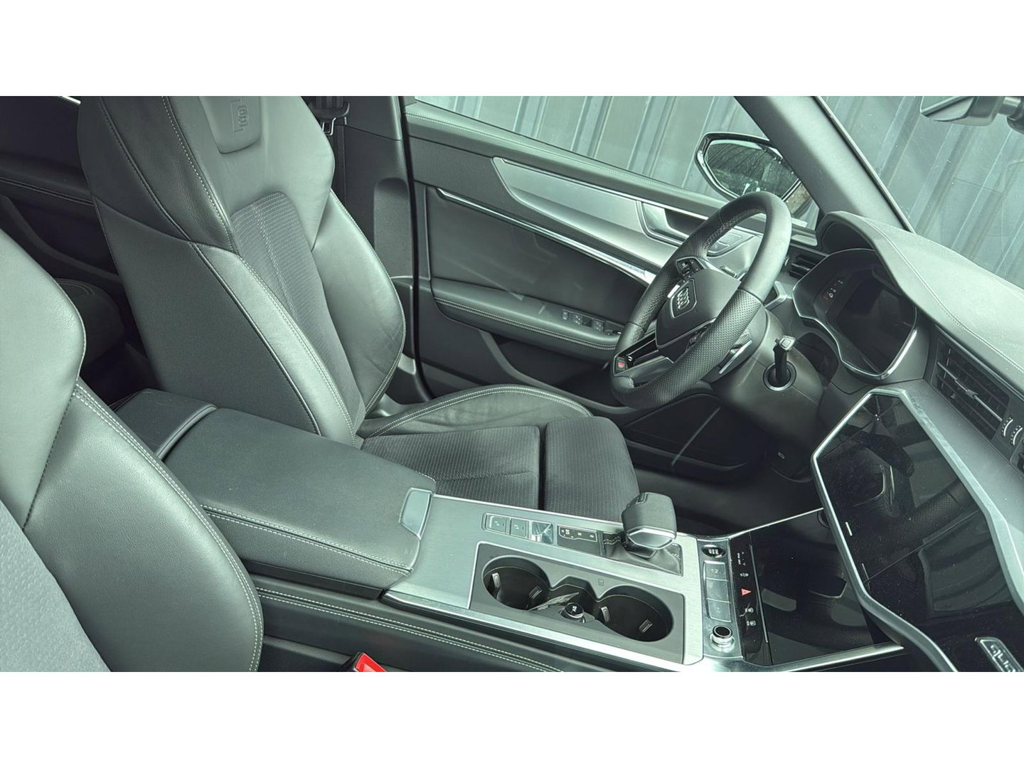 Audi A6 Avant 50 TFSI e quattro S edition ,PANORAMADAK , S-LINE ,BOEKJES , NAP EN ONDERHOUDSHISTORIE