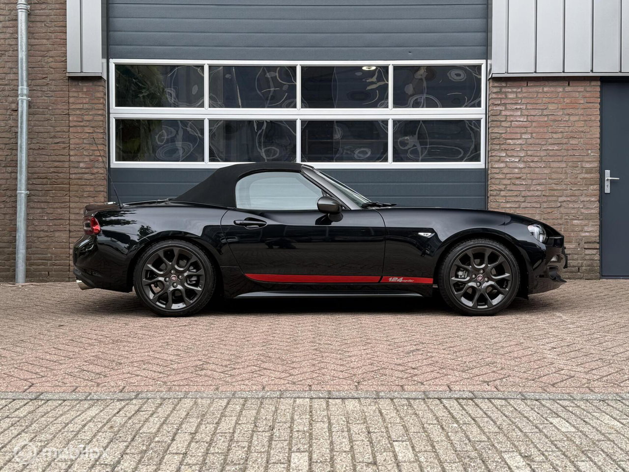 Fiat 124 Spider