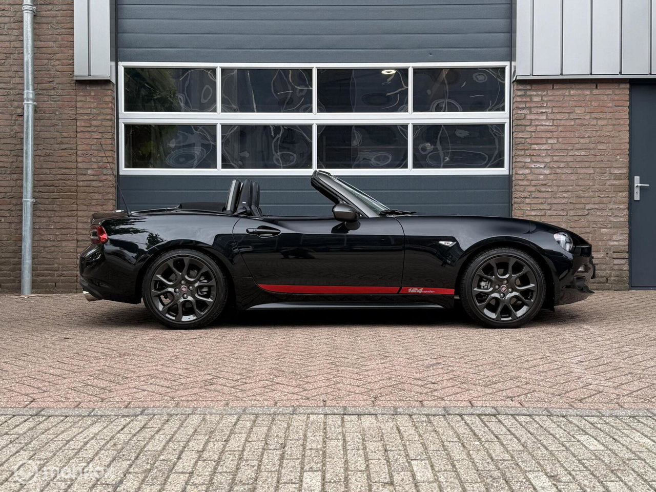 Fiat 124 Spider