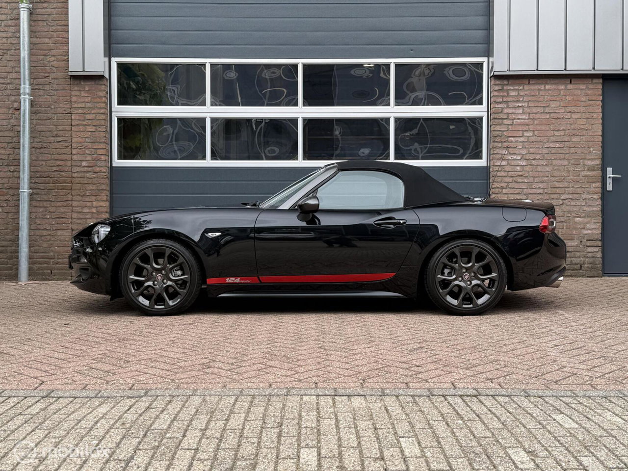 Fiat 124 Spider