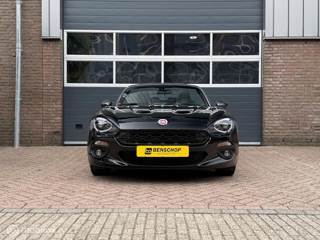 Fiat 124 Spider