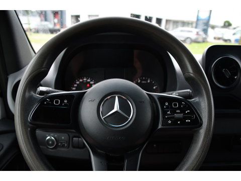Mercedes-Benz Sprinter 519 V6 3.0 CDI L3H2 PB Edition N1, Camera, Carplay, 3500kg Trekhaak, Mbux, Automaat, Keyless, 3 Zits, Uniek!