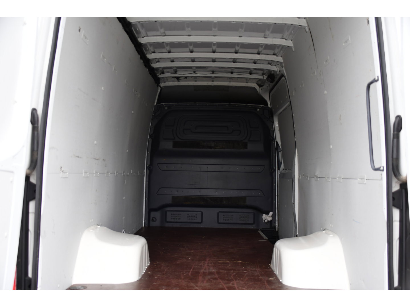 Mercedes-Benz Sprinter 519 V6 3.0 CDI L3H2 PB Edition N1, Camera, Carplay, 3500kg Trekhaak, Mbux, Automaat, Keyless, 3 Zits, Uniek!
