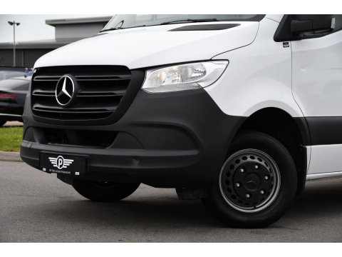 Mercedes-Benz Sprinter 519 V6 3.0 CDI L3H2 PB Edition N1, Camera, Carplay, 3500kg Trekhaak, Mbux, Automaat, Keyless, 3 Zits, Uniek!