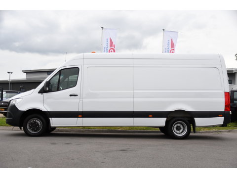 Mercedes-Benz Sprinter 519 V6 3.0 CDI L3H2 PB Edition N1, Camera, Carplay, 3500kg Trekhaak, Mbux, Automaat, Keyless, 3 Zits, Uniek!
