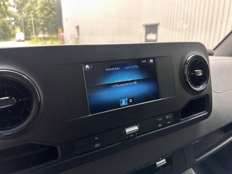Mercedes-Benz Sprinter 517 1.9 CDI L3 RWD | Schade | Handel / Export |