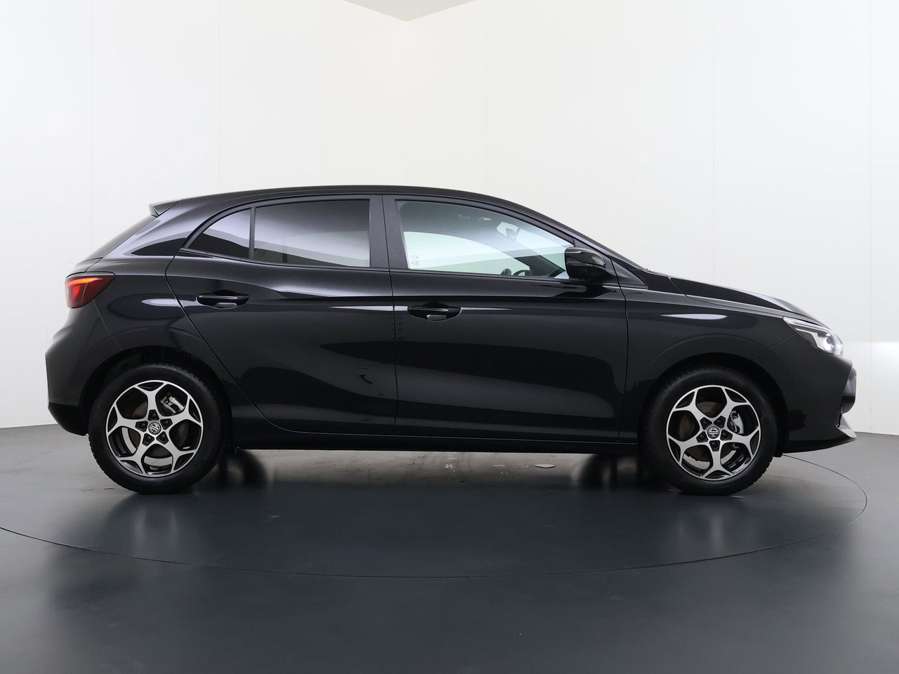 MG MG3
