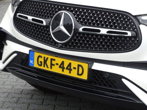 Mercedes-Benz GLC 300 4MATIC AMG 258PK / Designo / Burmester / LED