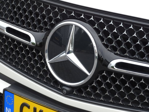 Mercedes-Benz GLC 300 4MATIC AMG 258PK / Designo / Burmester / LED