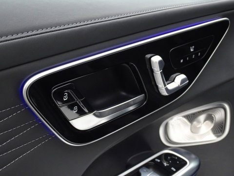 Mercedes-Benz GLC 300 4MATIC AMG 258PK / Designo / Burmester / LED