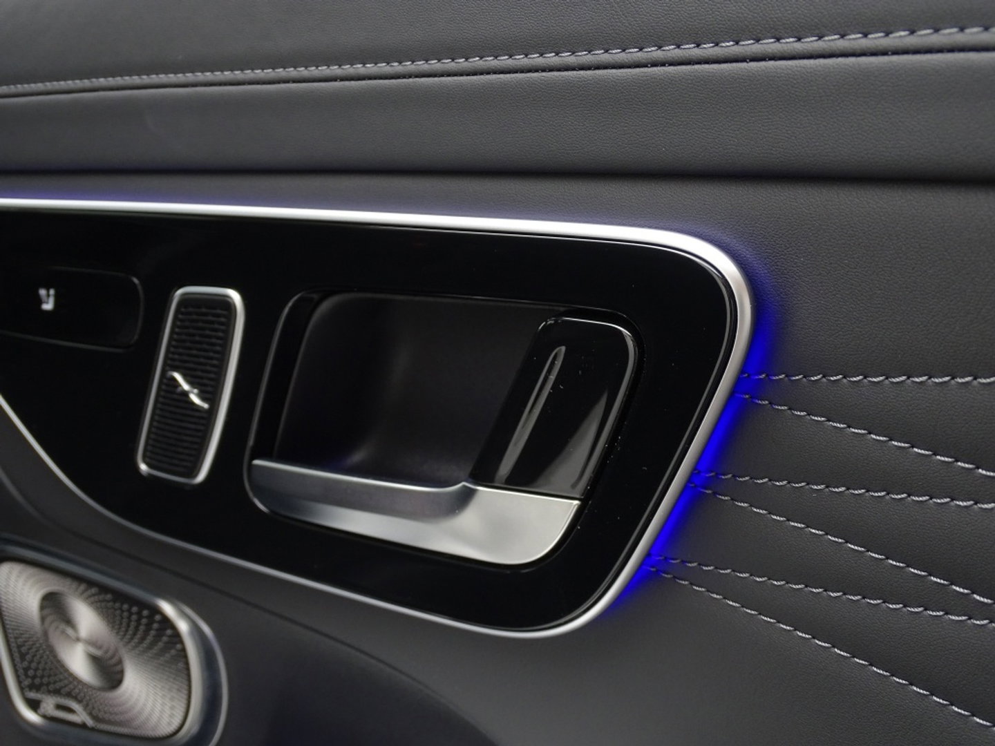 Mercedes-Benz GLC 300 4MATIC AMG 258PK / Designo / Burmester / LED