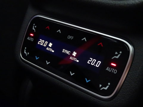 Mercedes-Benz GLC 300 4MATIC AMG 258PK / Designo / Burmester / LED