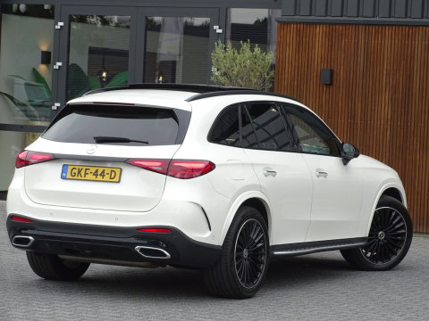 Mercedes-Benz GLC 300 4MATIC AMG 258PK / Designo / Burmester / LED