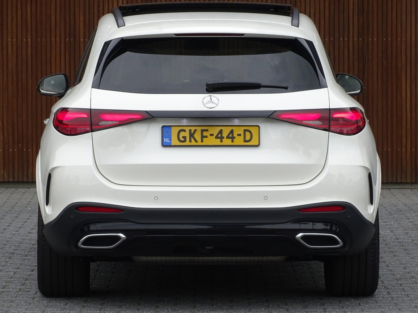 Mercedes-Benz GLC 300 4MATIC AMG 258PK / Designo / Burmester / LED