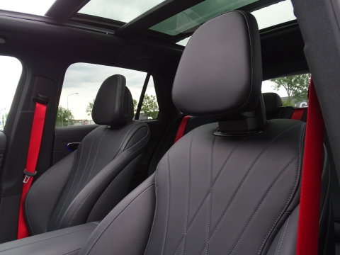 Mercedes-Benz GLC 300 4MATIC AMG 258PK / Designo / Burmester / LED