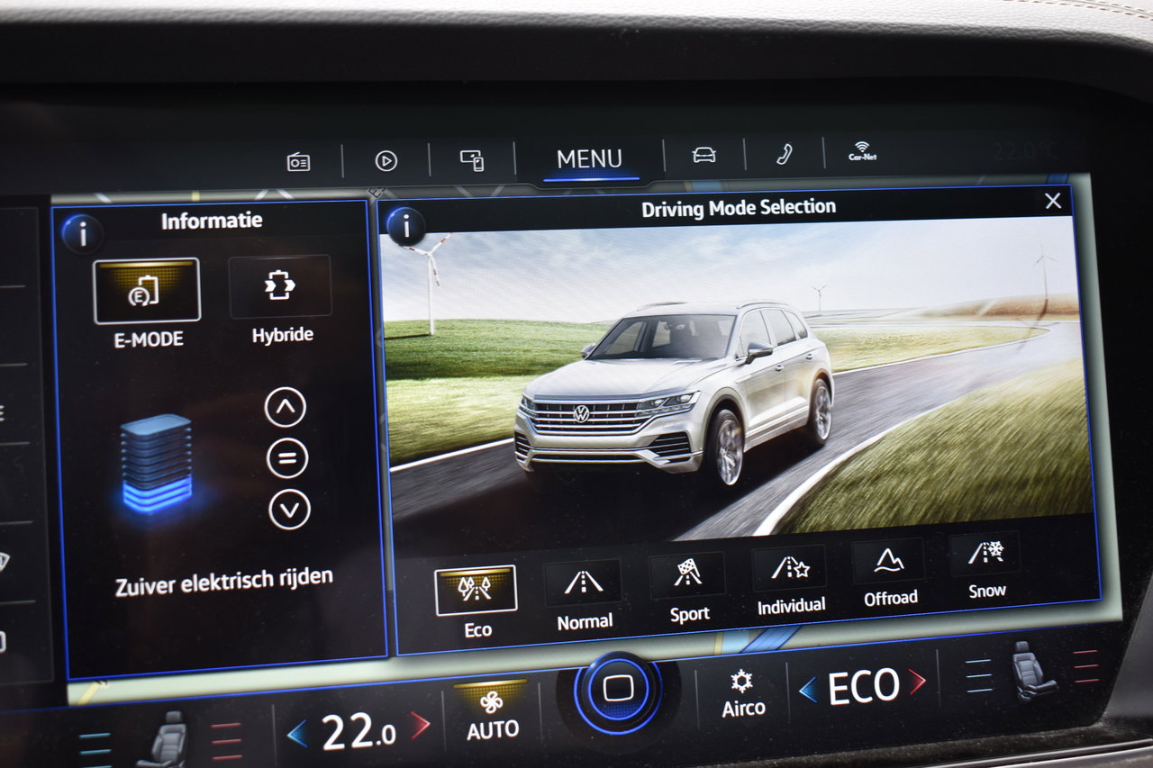 Volkswagen Touareg